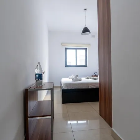 And Spacious Flat In Apartamento *